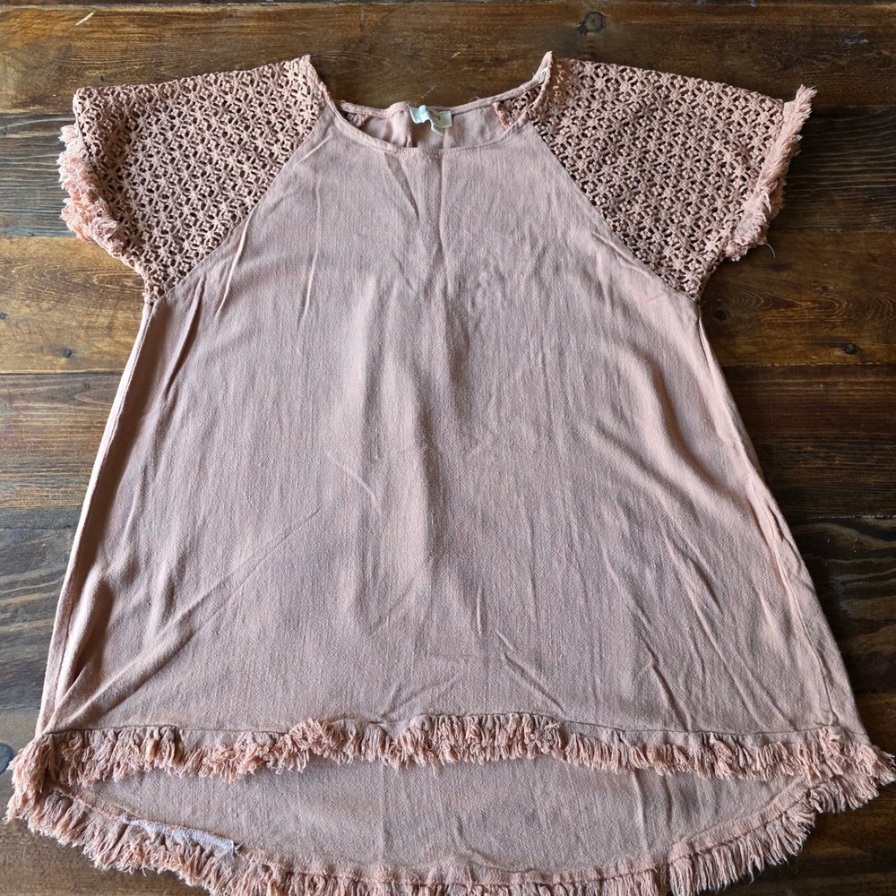 Umgee USA Crochet Sleeve Fringed Hem Tunic Top‎ Women's Size M Boho Chic
